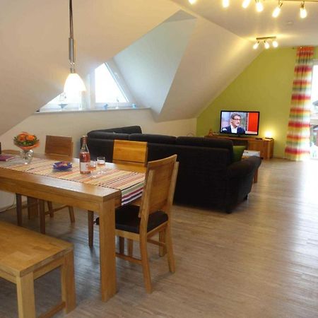 Ferienwohnung Regenbogenhaus Hasselberg  Bagian luar foto