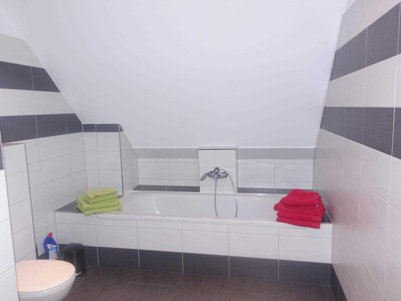 Ferienwohnung Regenbogenhaus Hasselberg  Bagian luar foto